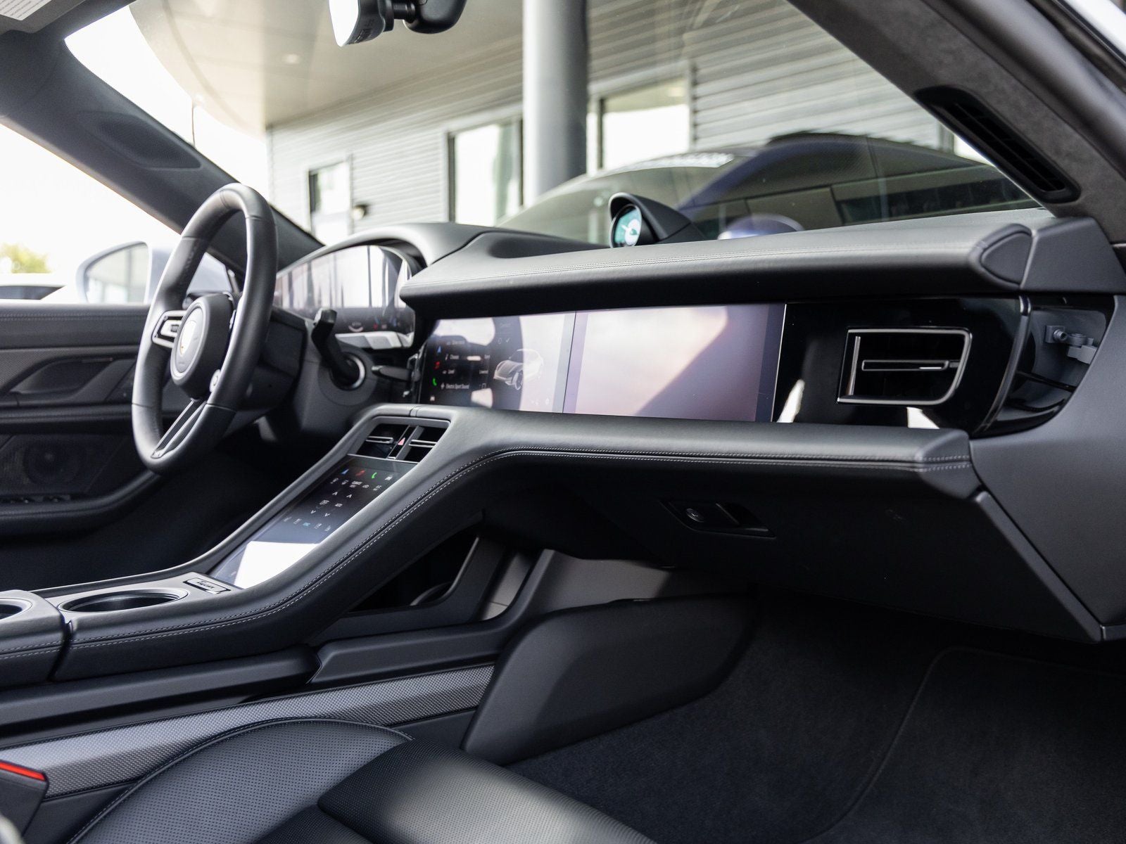 2025 Porsche Taycan Taycan GTS