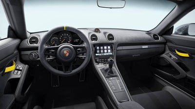 2025 Porsche 718 Cayman GT4 RS