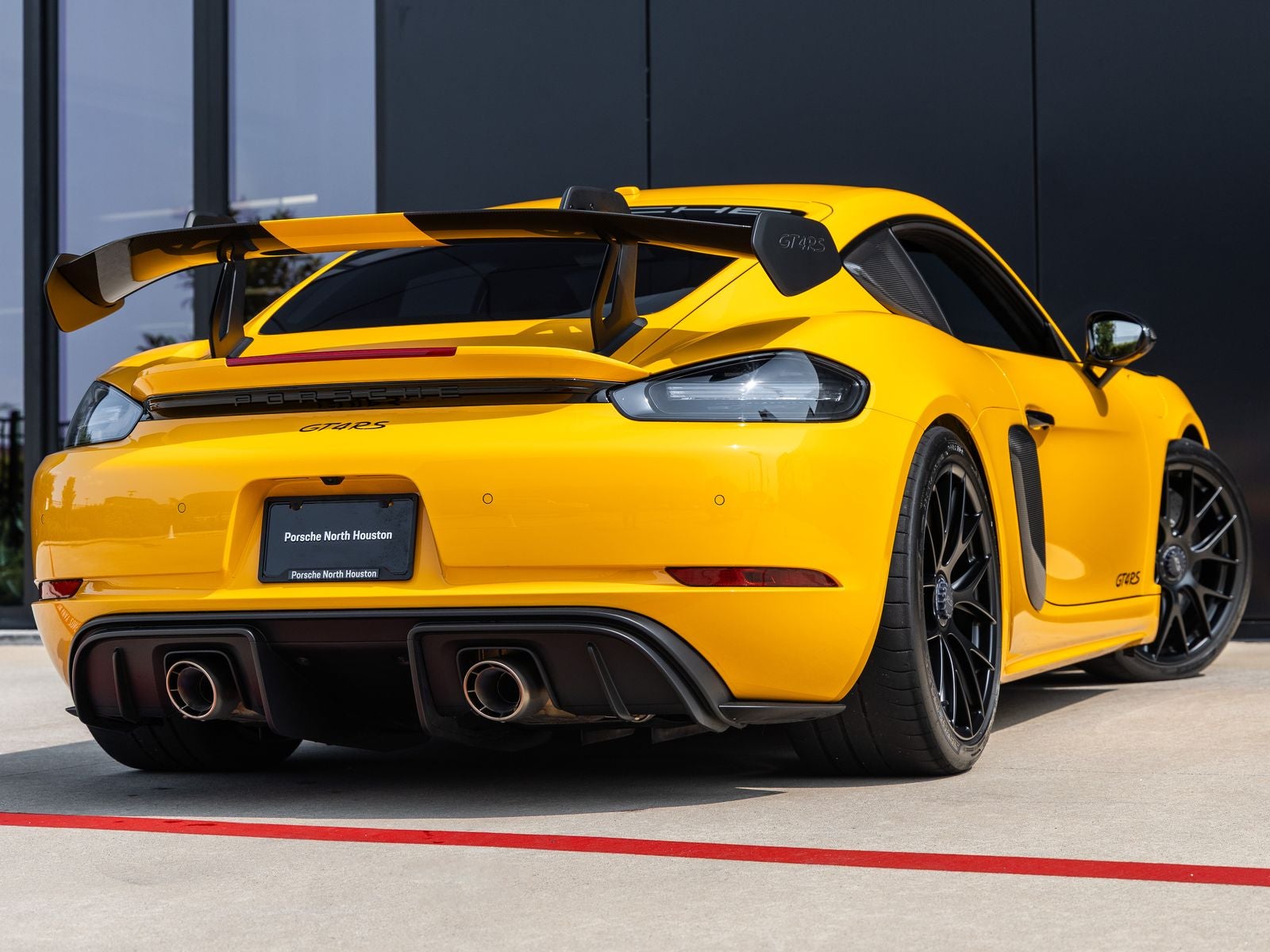 2025 Porsche 718 Cayman GT4 RS