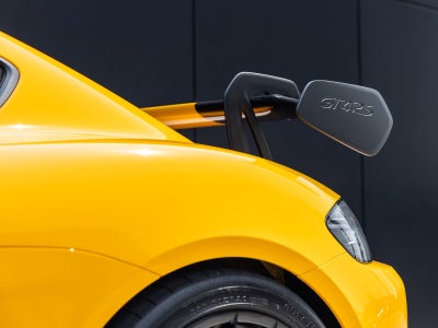 2025 Porsche 718 Cayman GT4 RS