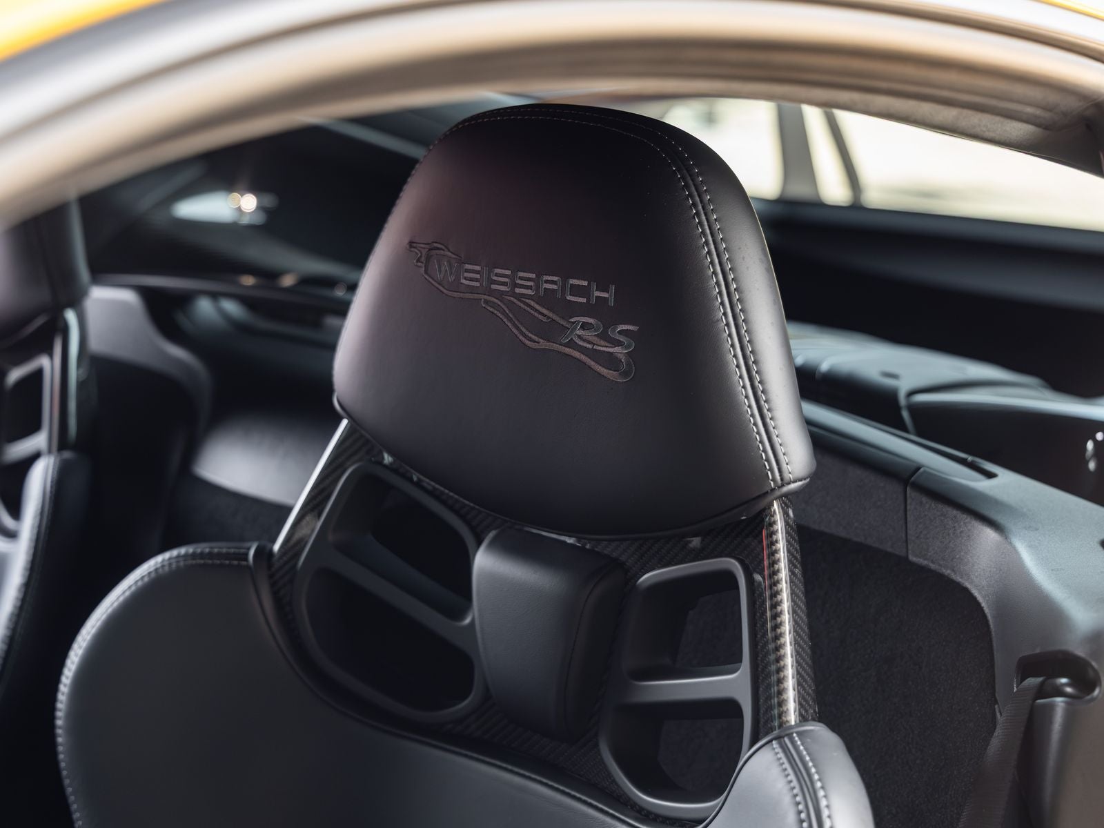 2025 Porsche 718 Cayman GT4 RS