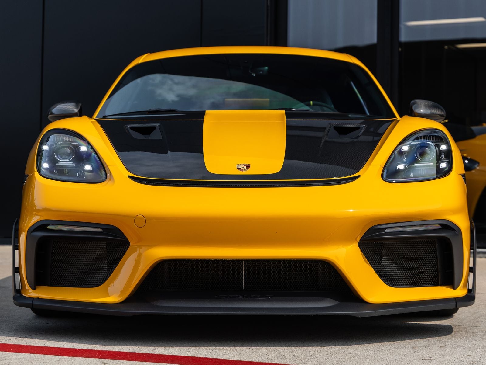 2025 Porsche 718 Cayman GT4 RS