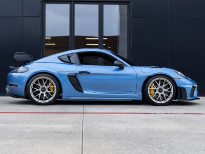 2023 Porsche 718 Cayman GT4 RS
