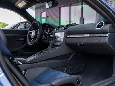 2023 Porsche 718 Cayman GT4 RS