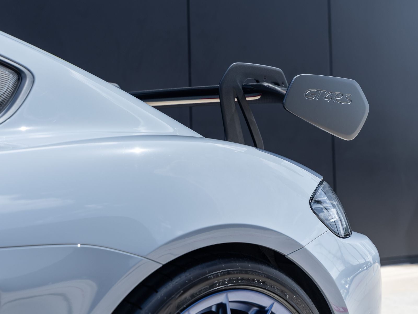 2023 Porsche 718 Cayman GT4 RS