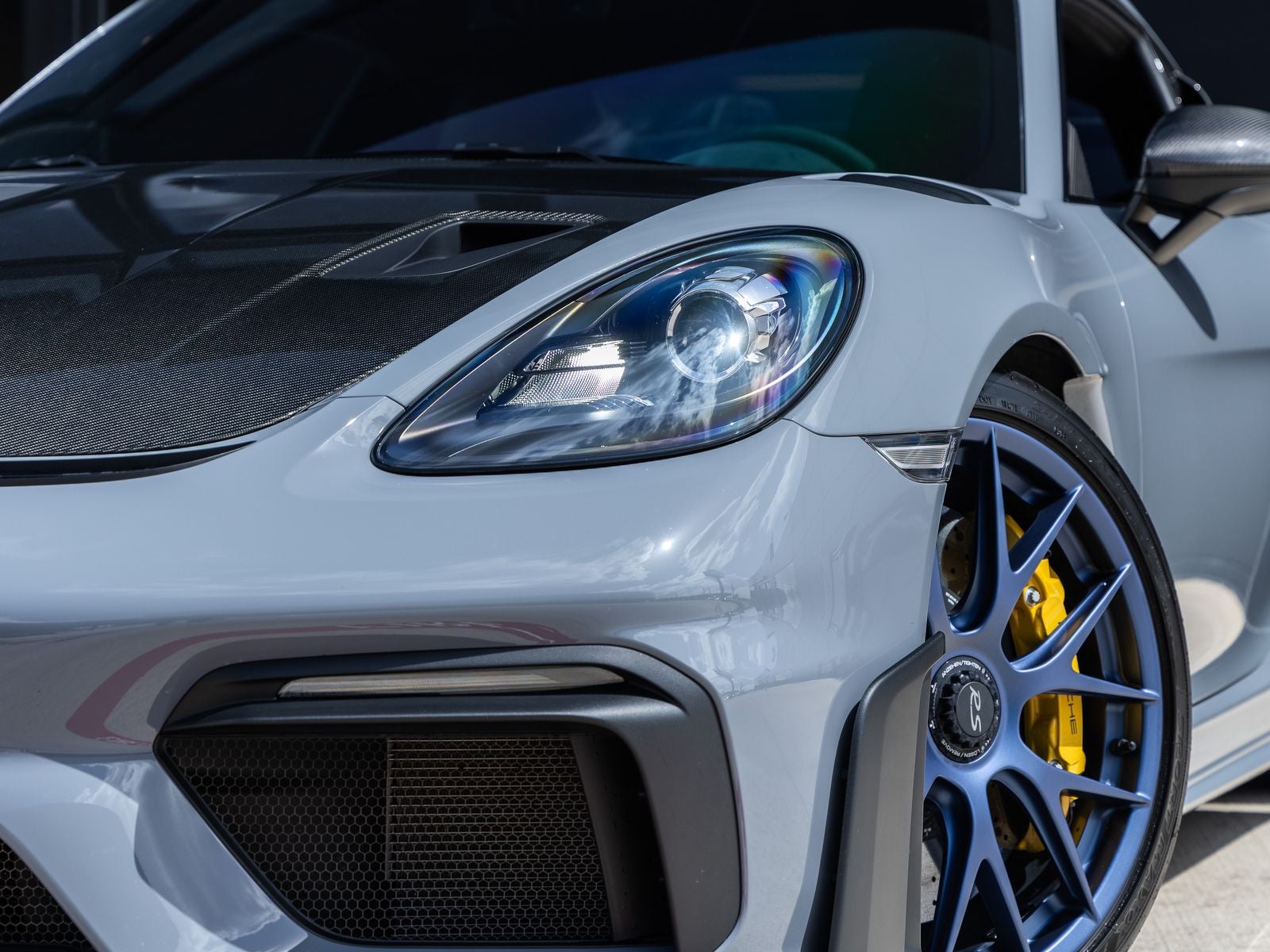 2023 Porsche 718 Cayman GT4 RS