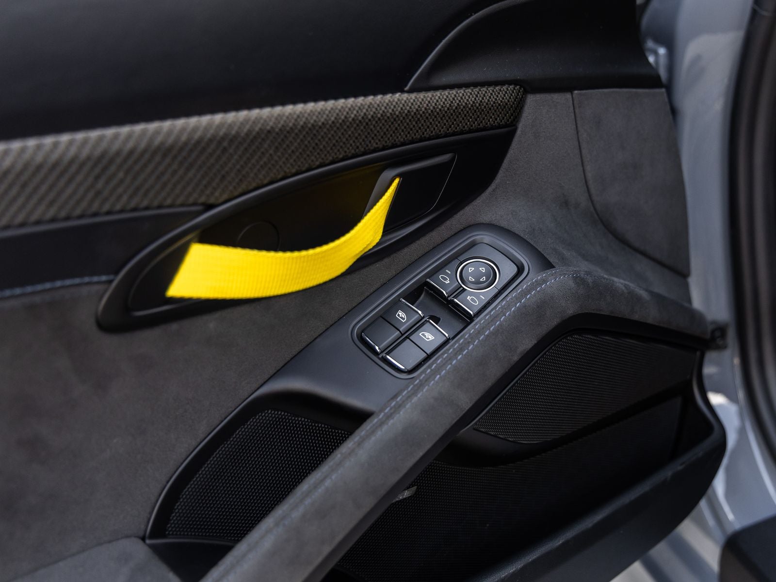 2023 Porsche 718 Cayman GT4 RS