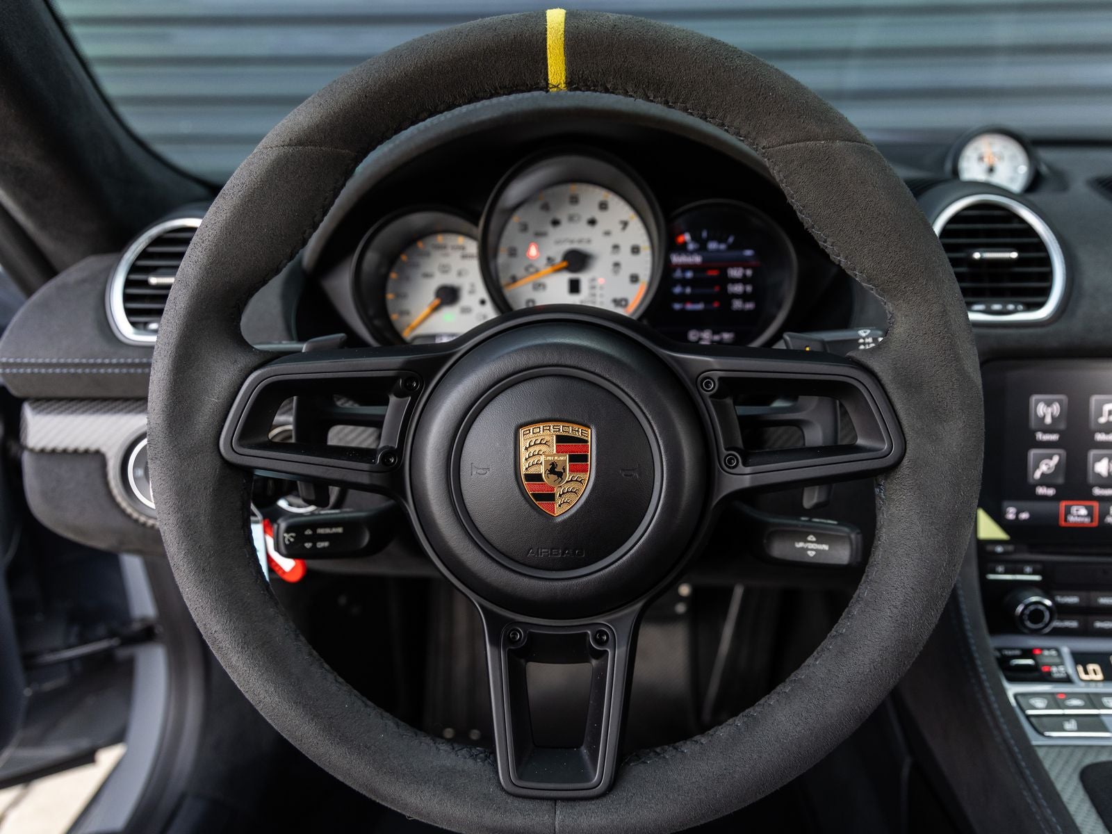 2023 Porsche 718 Cayman GT4 RS