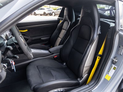 2023 Porsche 718 Cayman GT4 RS