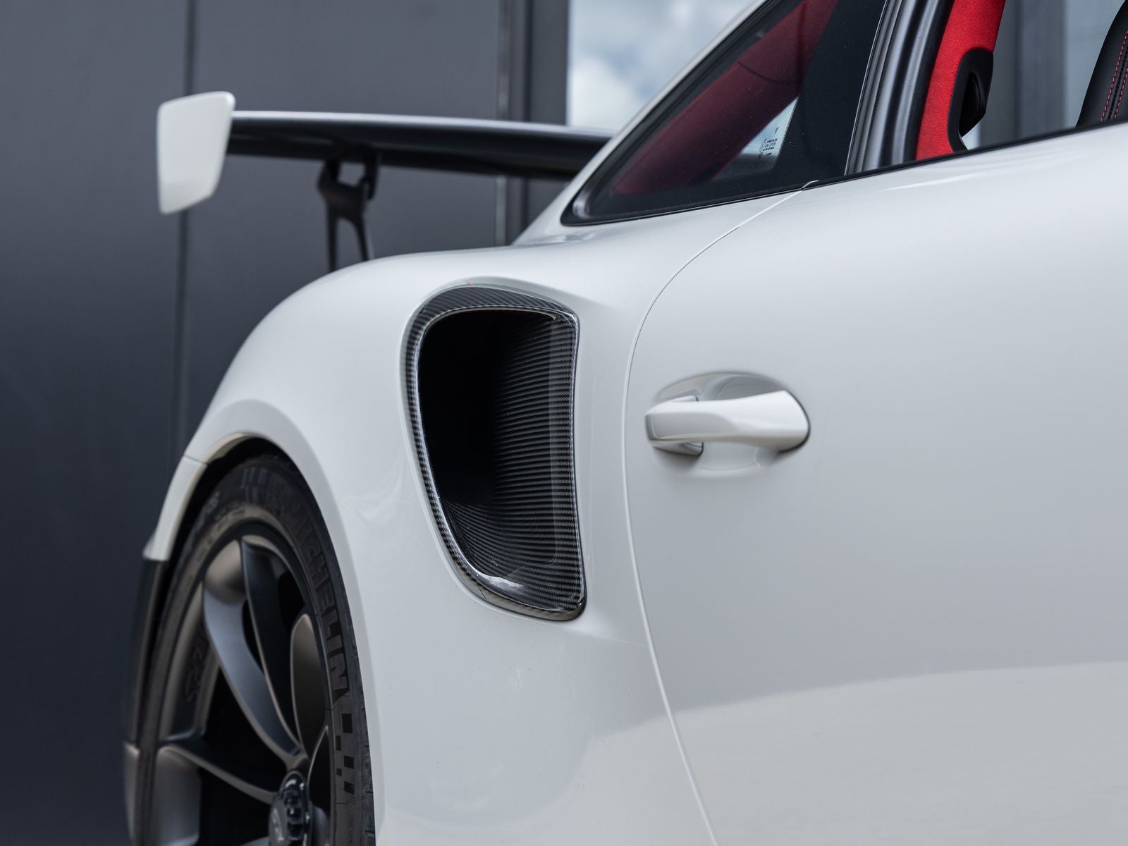 2019 Porsche 911 911 GT2 RS