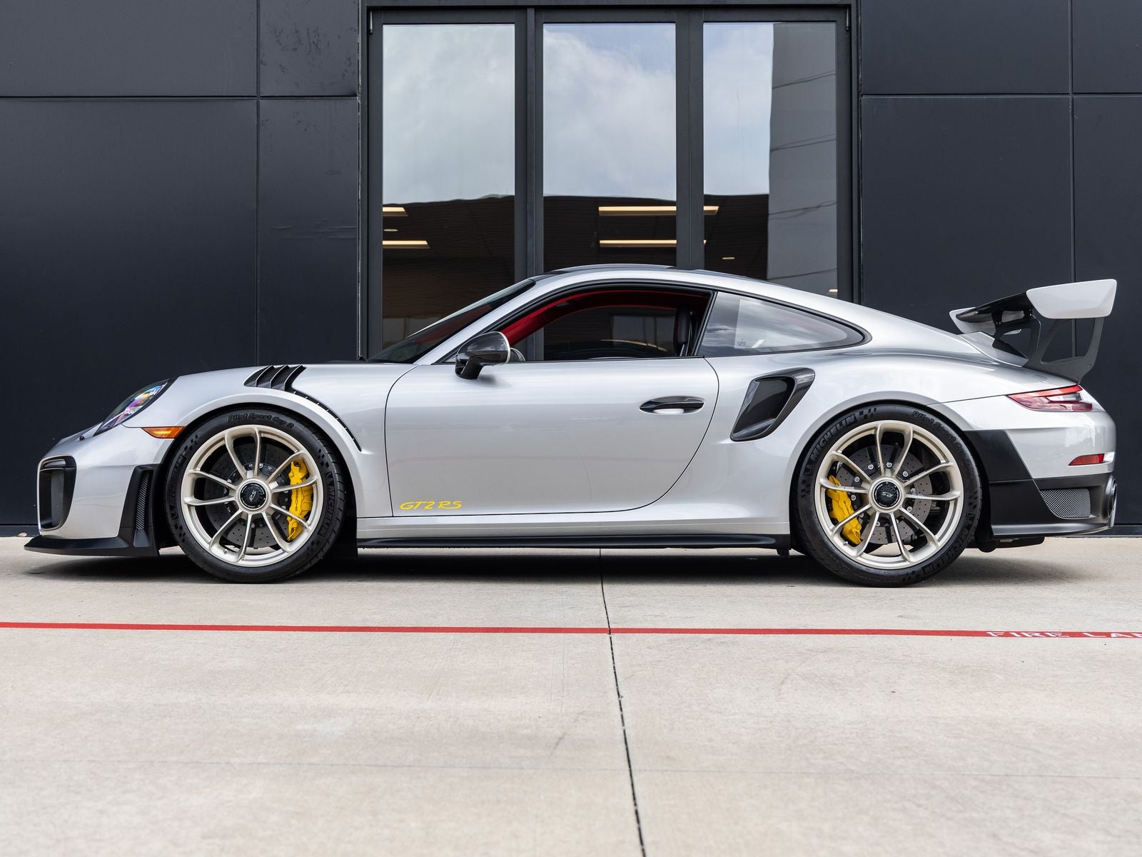 2018 Porsche 911 911 GT2 RS