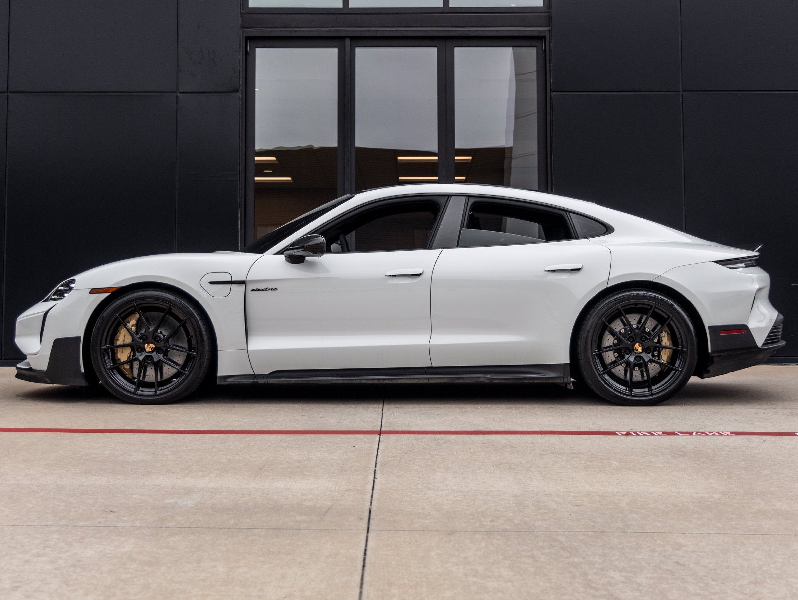 2025 Porsche Taycan Taycan Turbo GT