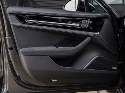 2026 Porsche Panamera E-Hybrid Panamera 4 E-Hybrid