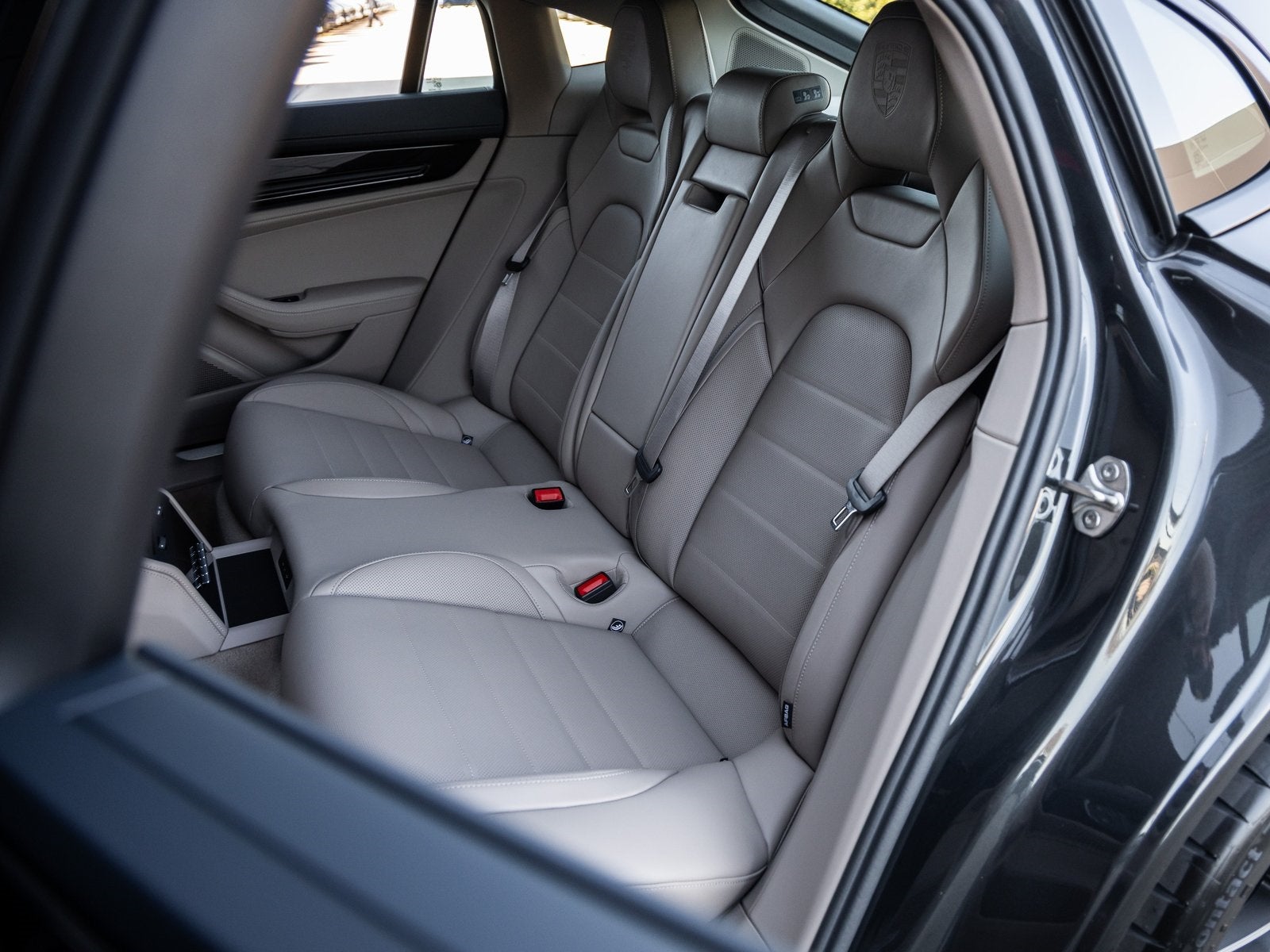 2026 Porsche Panamera E-Hybrid Panamera 4 E-Hybrid