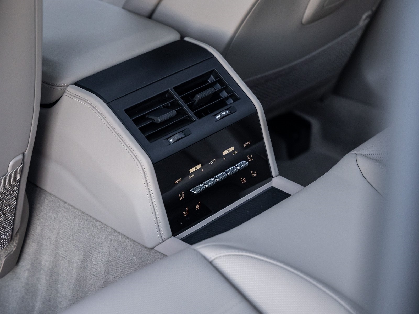 2026 Porsche Panamera E-Hybrid Panamera 4 E-Hybrid