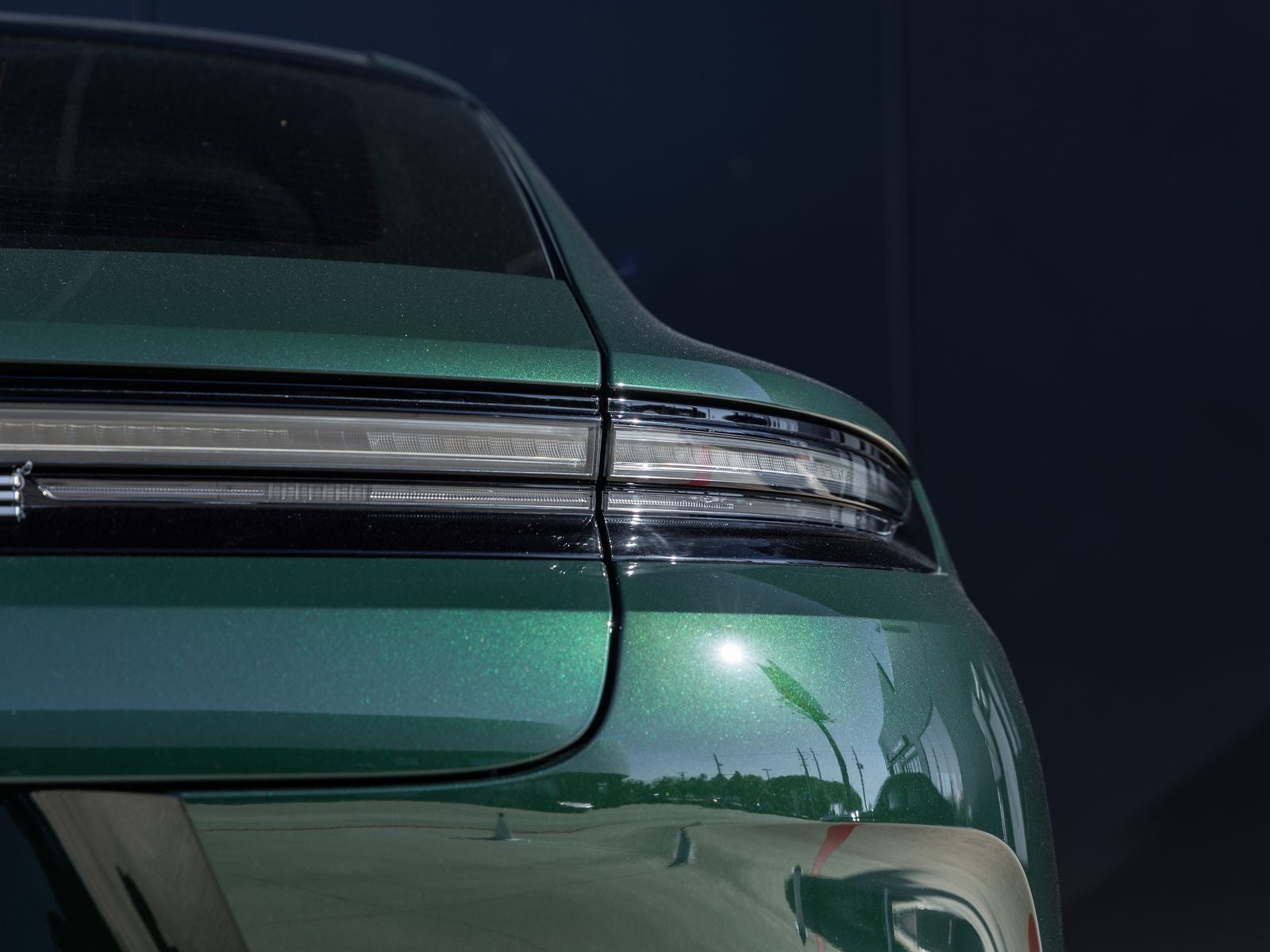 2025 Porsche Panamera Panamera 4 E-Hybrid
