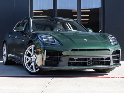 2025 Porsche Panamera Panamera 4 E-Hybrid