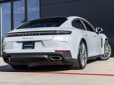 2025 Porsche Panamera Panamera 4 E-Hybrid