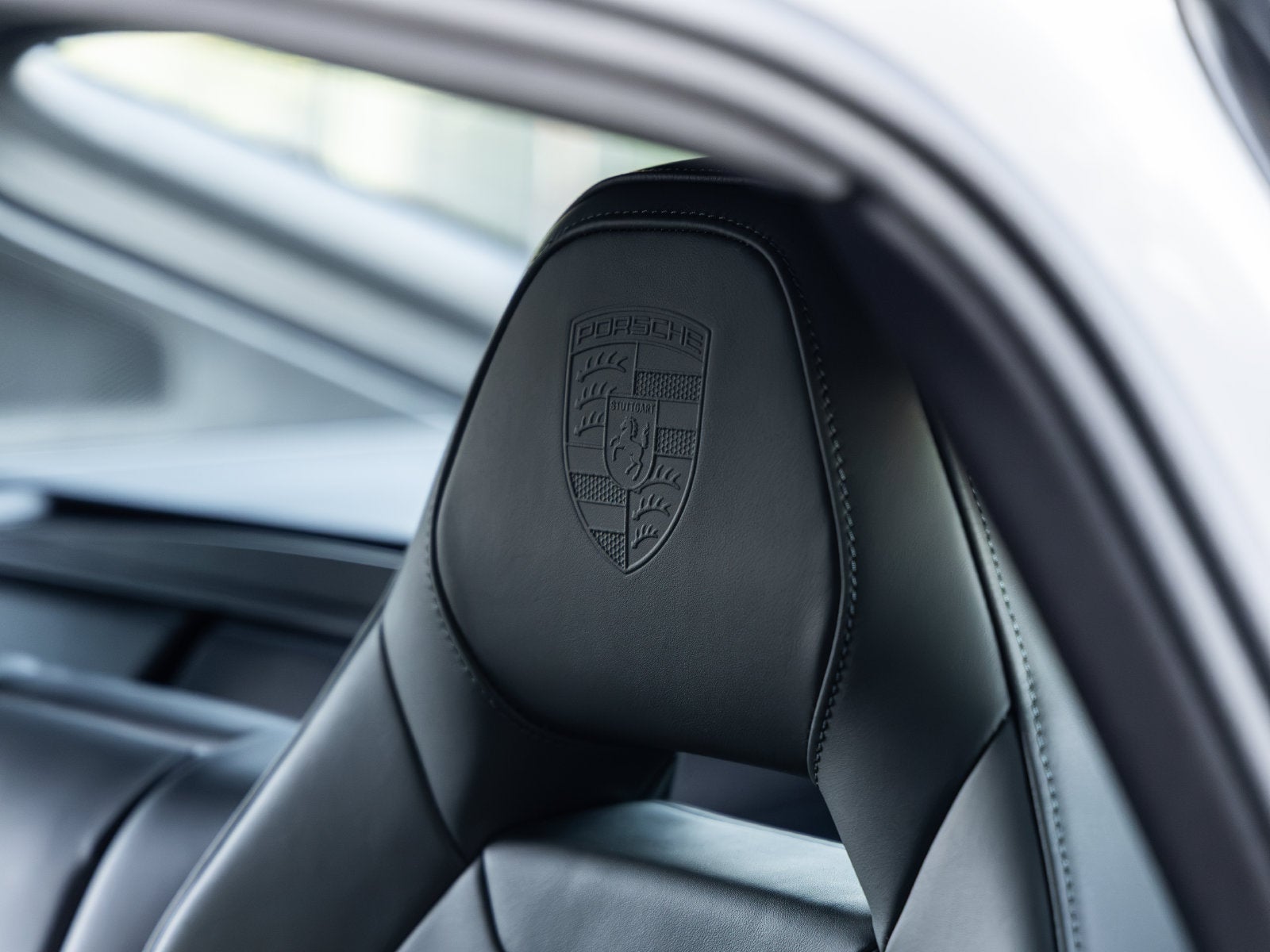 2025 Porsche Panamera Panamera 4 E-Hybrid