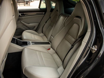 2017 Porsche Panamera Turbo