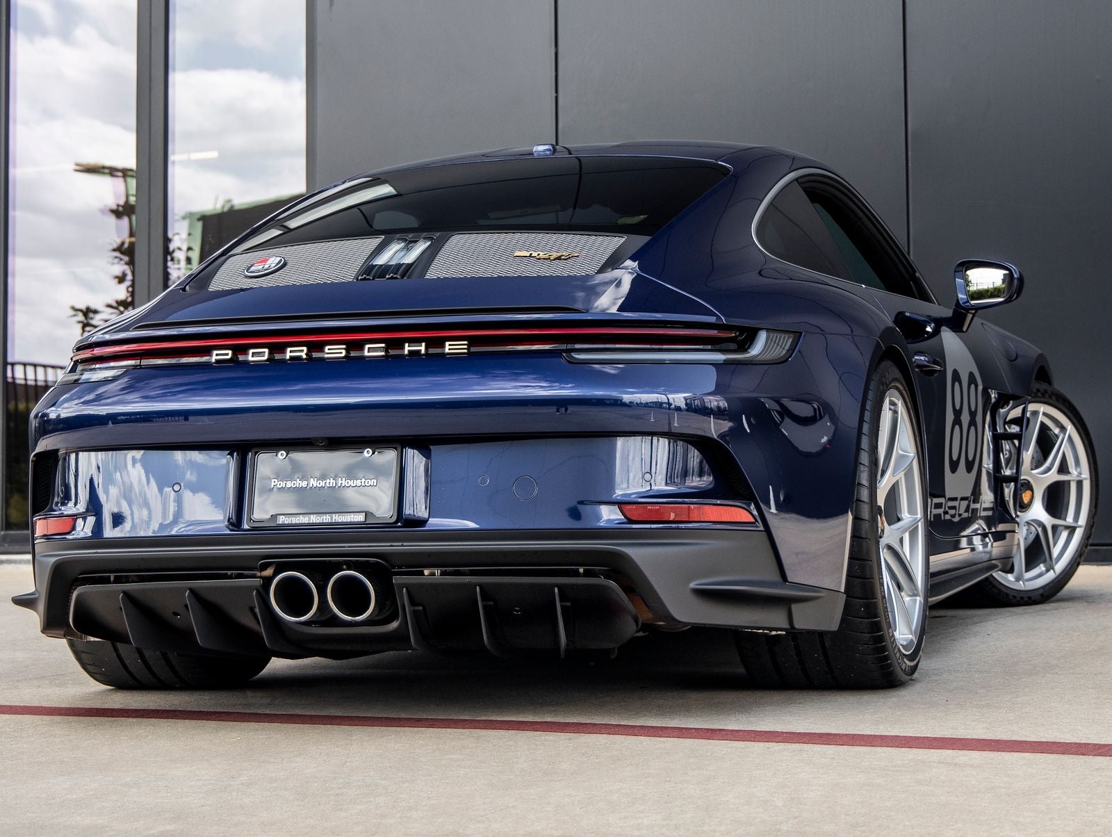 2024 Porsche 911 S/T