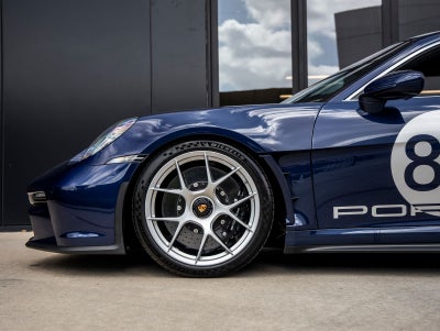 2024 Porsche 911 S/T