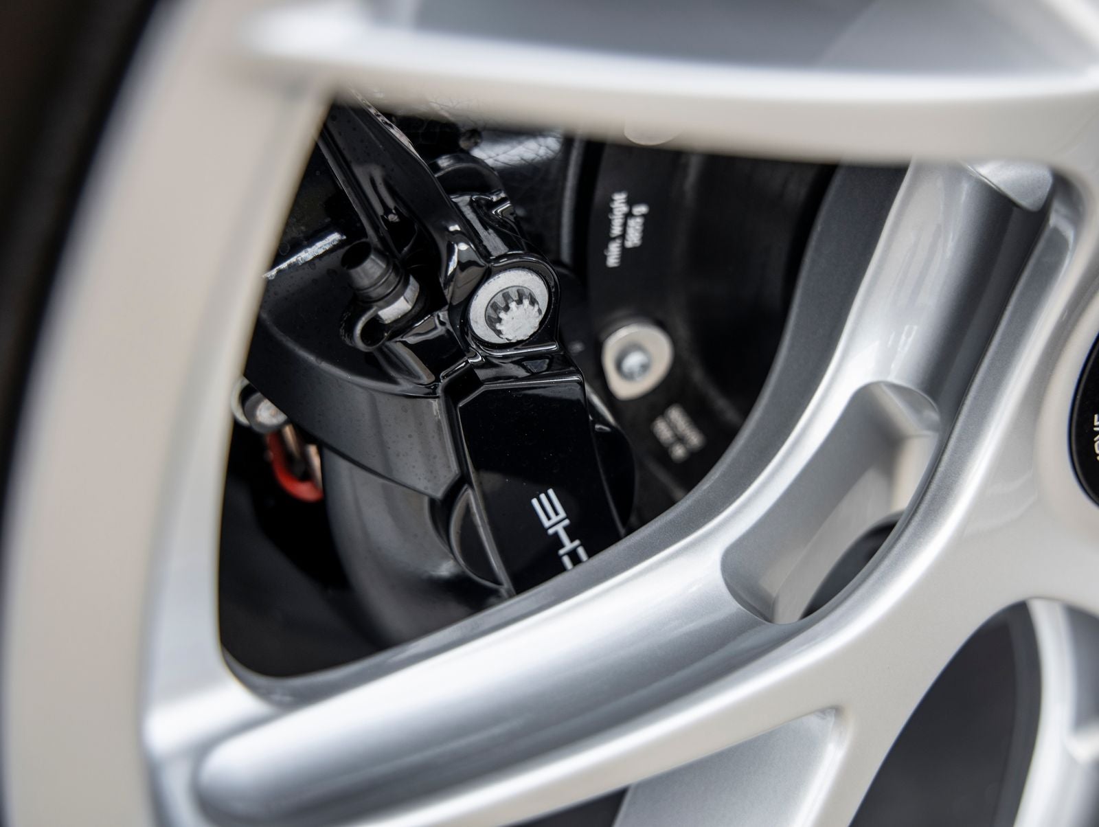 2024 Porsche 911 S/T