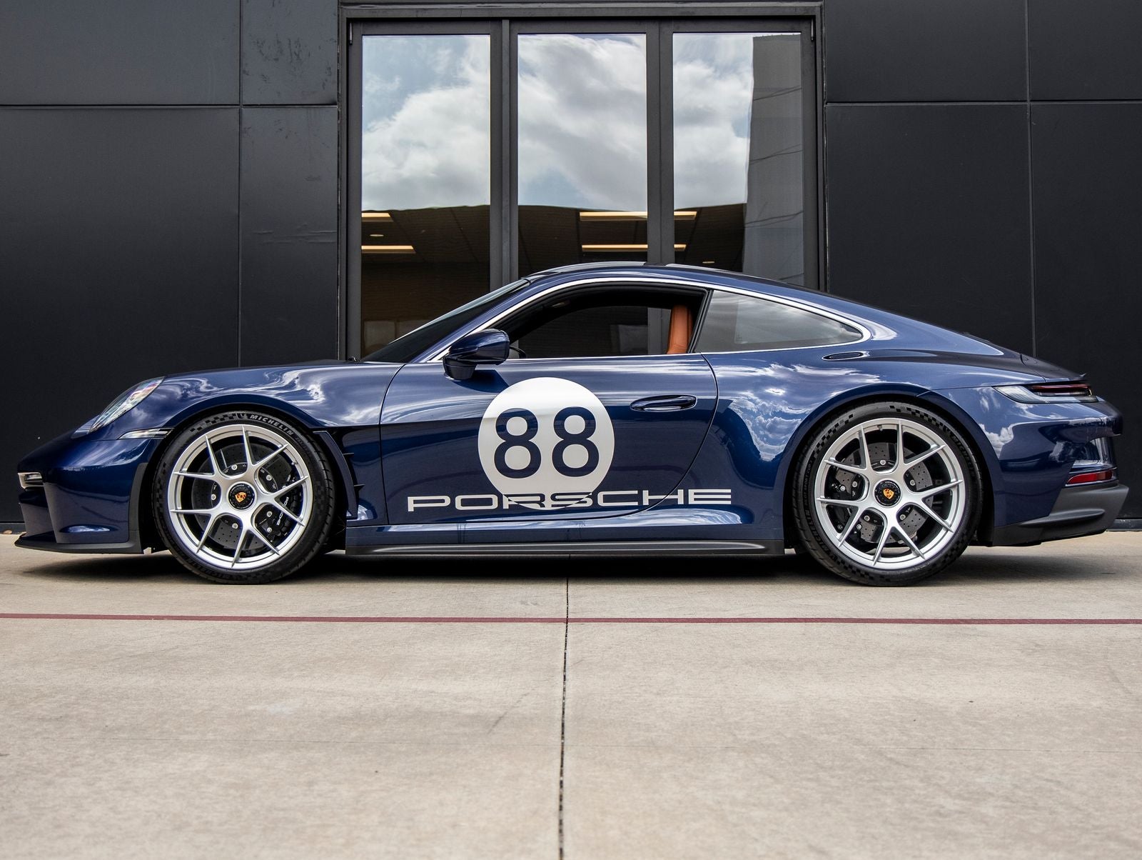 2024 Porsche 911 S/T