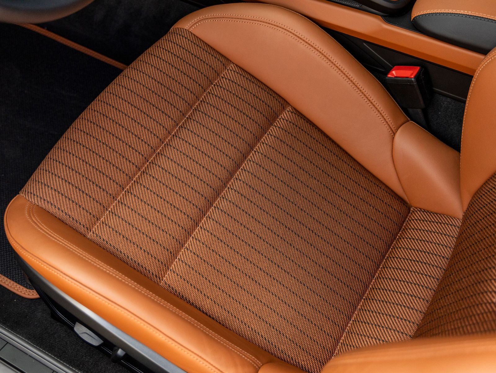 2024 Porsche 911 S/T