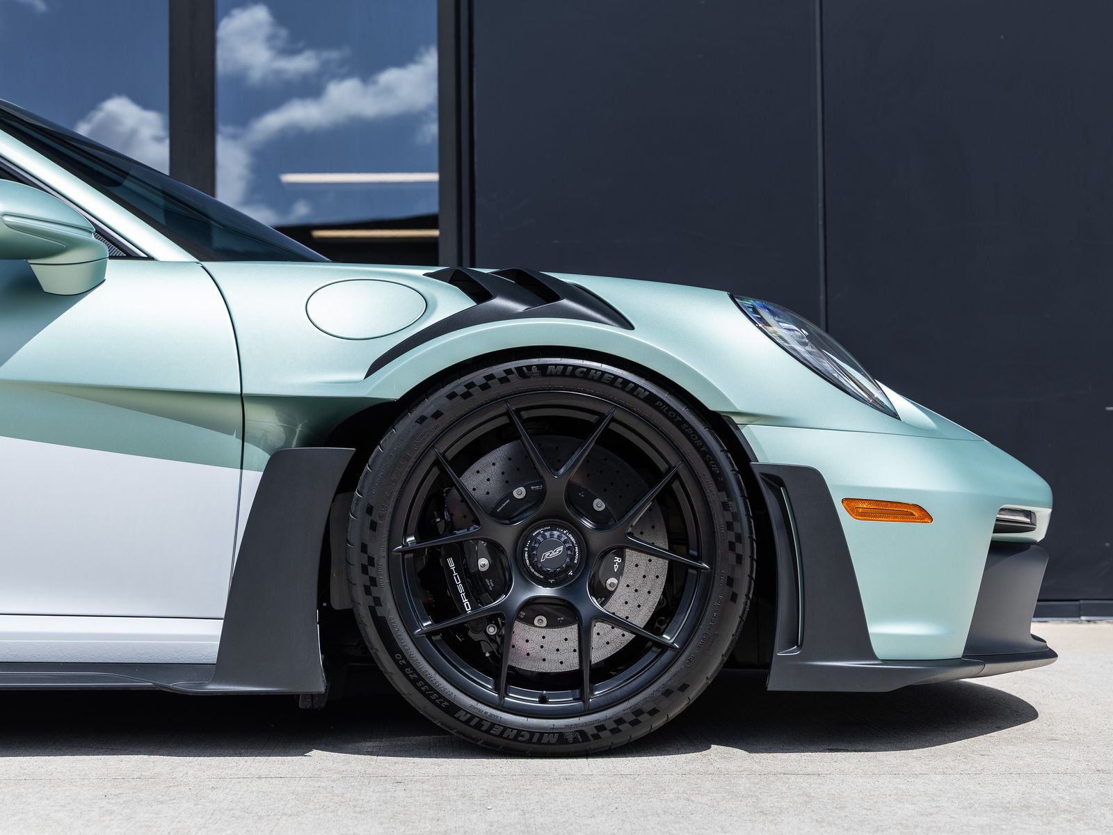 2024 Porsche 911 GT3 RS