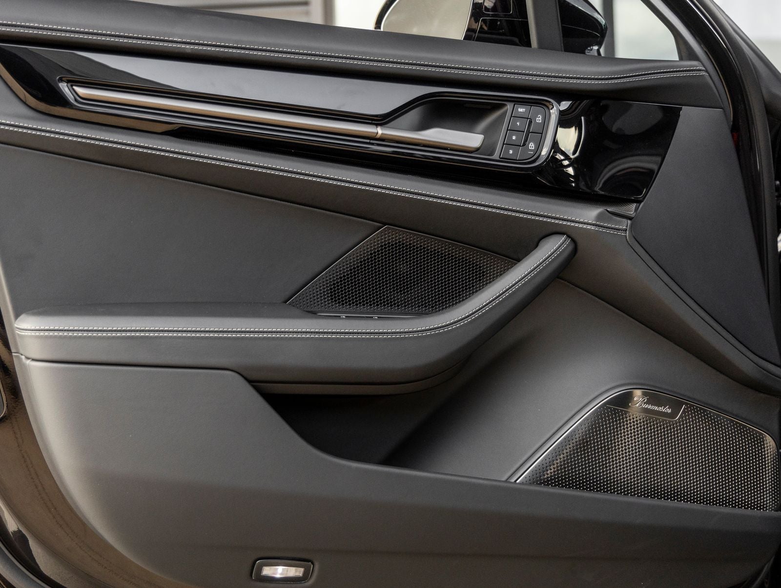 2026 Porsche Panamera Panamera Turbo E-Hybrid