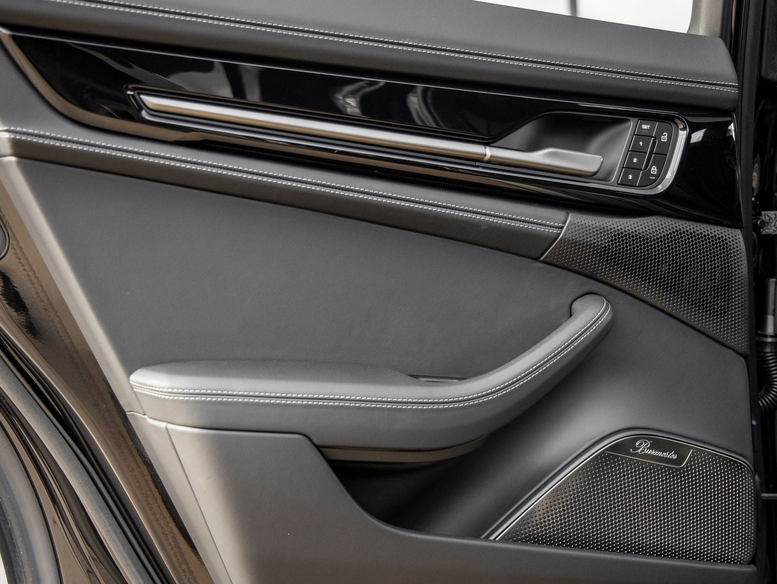 2026 Porsche Panamera Panamera Turbo E-Hybrid