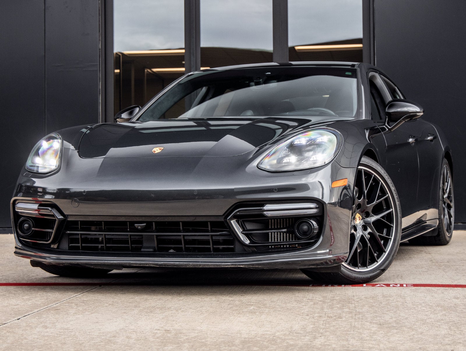 2020 Porsche Panamera Panamera GTS