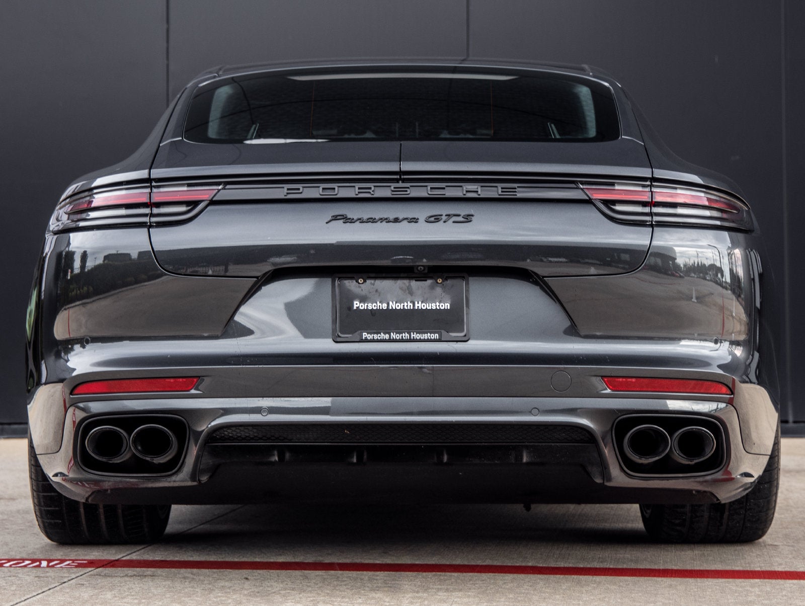 2020 Porsche Panamera Panamera GTS