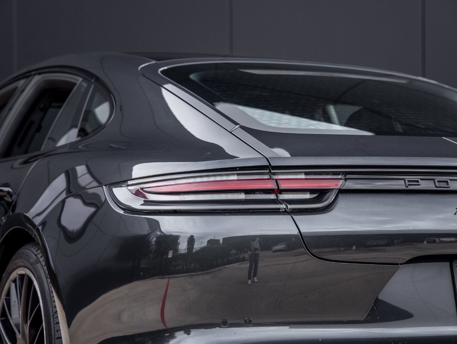 2020 Porsche Panamera Panamera GTS