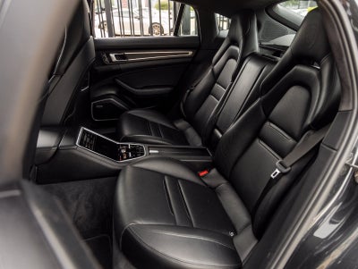 2020 Porsche Panamera Panamera GTS