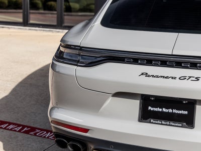 2022 Porsche Panamera Panamera GTS