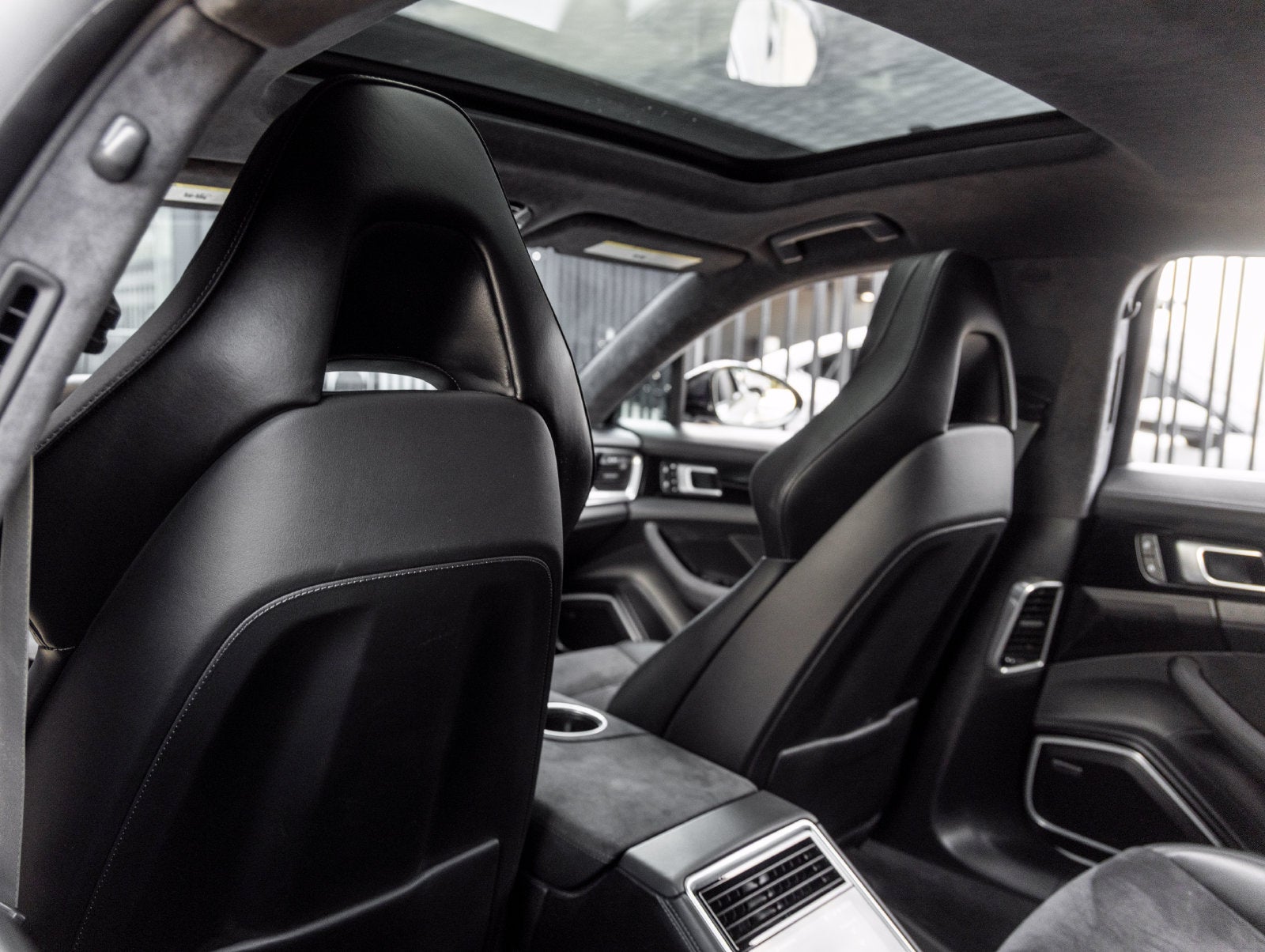 2022 Porsche Panamera Panamera GTS