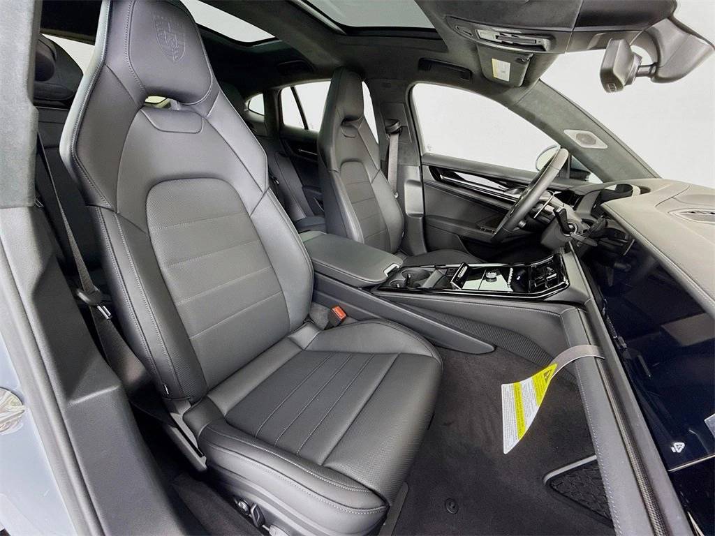 2026 Porsche Panamera Panamera GTS