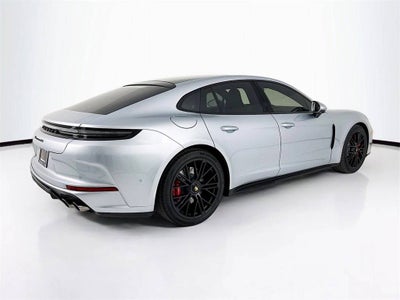 2026 Porsche Panamera Panamera GTS