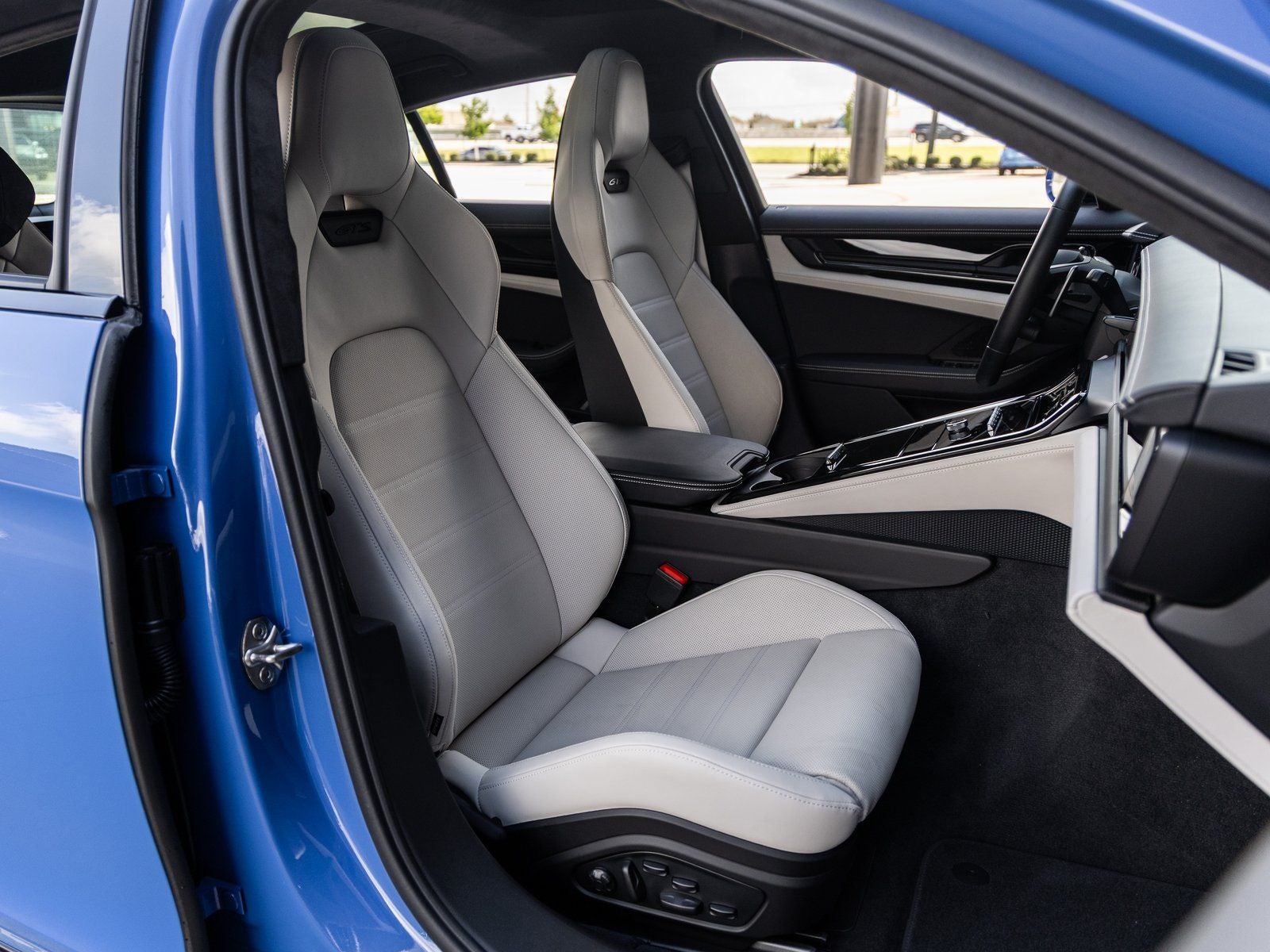 2025 Porsche Panamera Panamera GTS