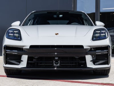 2026 Porsche Panamera Panamera GTS