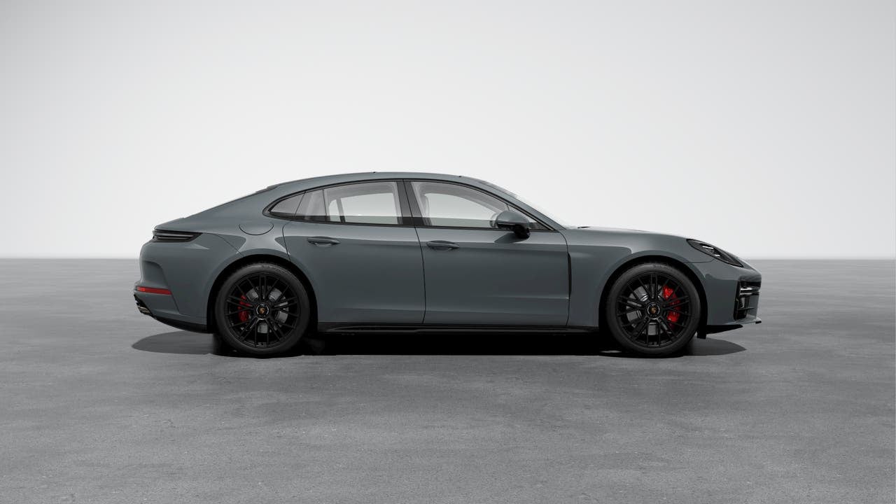 2026 Porsche Panamera Panamera GTS