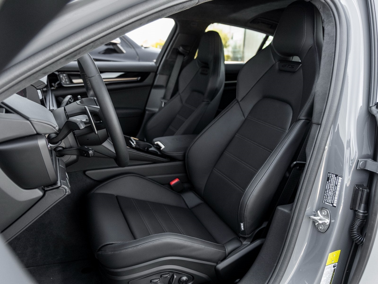 2026 Porsche Panamera Panamera GTS