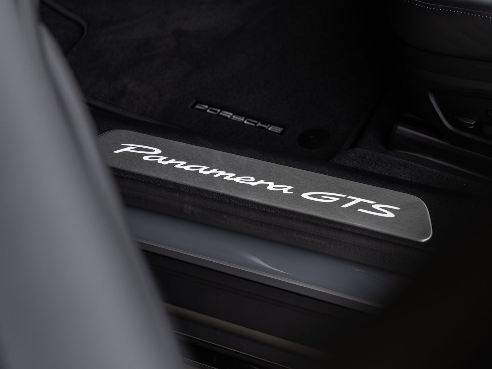 2026 Porsche Panamera Panamera GTS