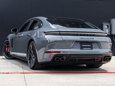 2026 Porsche Panamera Panamera GTS