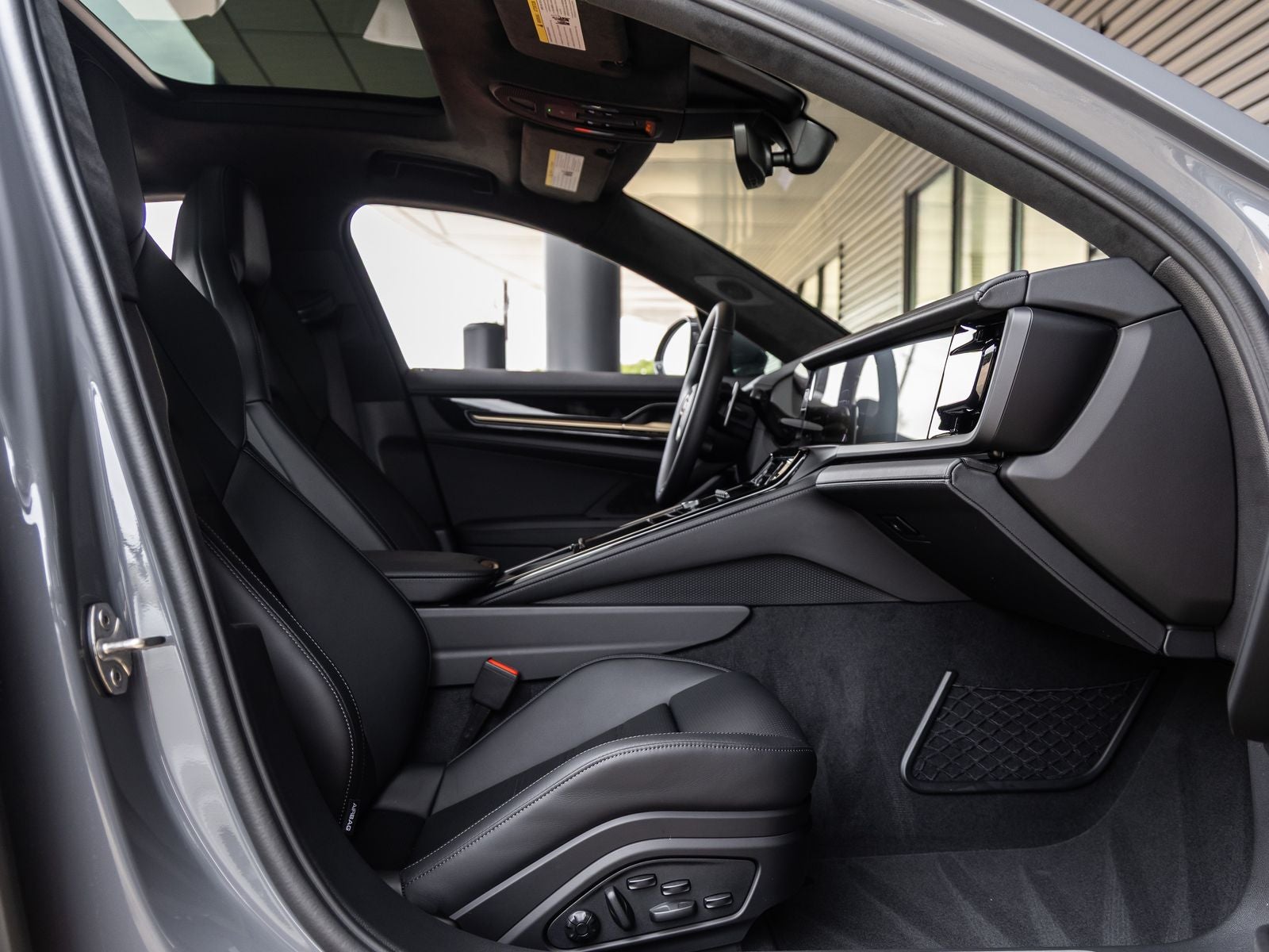 2026 Porsche Panamera Panamera GTS