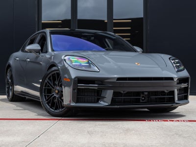 2026 Porsche Panamera Panamera GTS