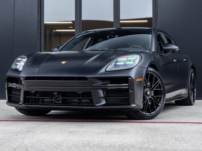 2026 Porsche Panamera Panamera GTS