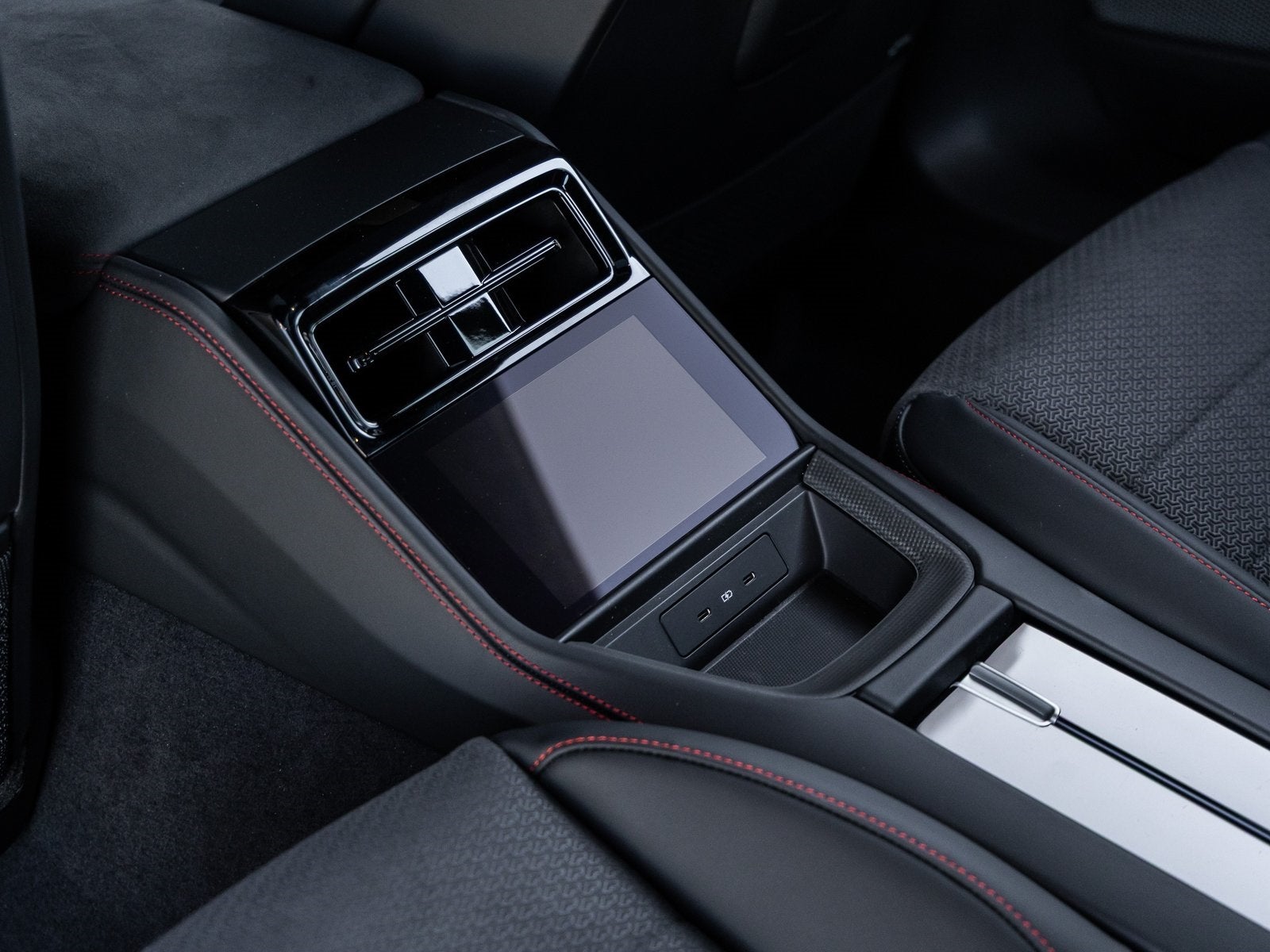 2026 Porsche Panamera Panamera GTS